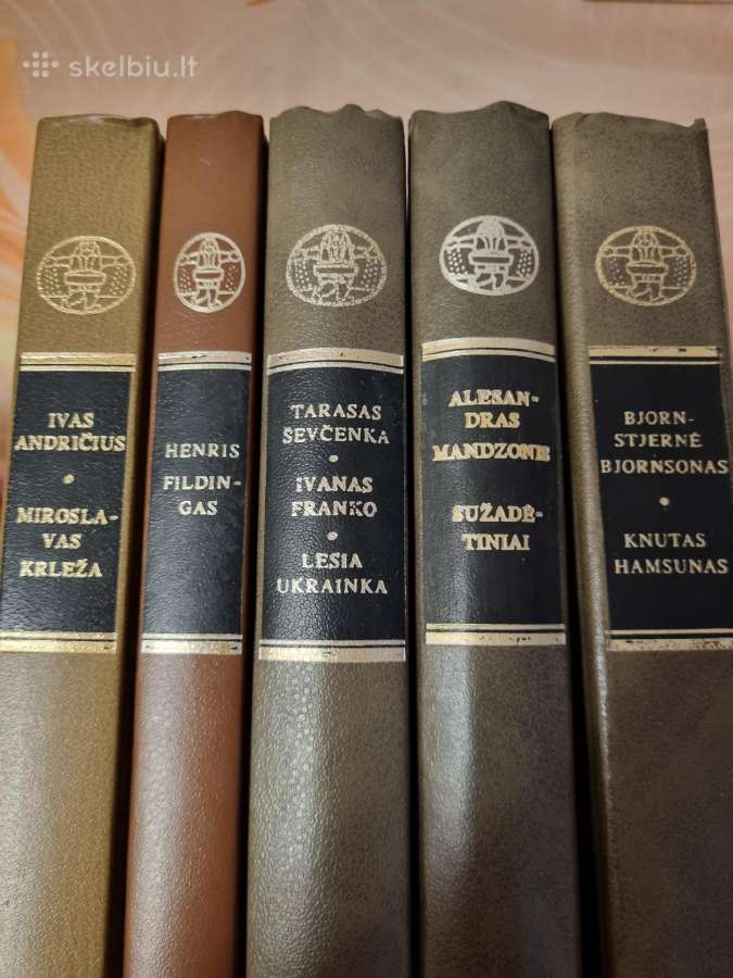Pasaulinės literatūros biblioteka 5 vnt - nuotraukos Nr. 2
