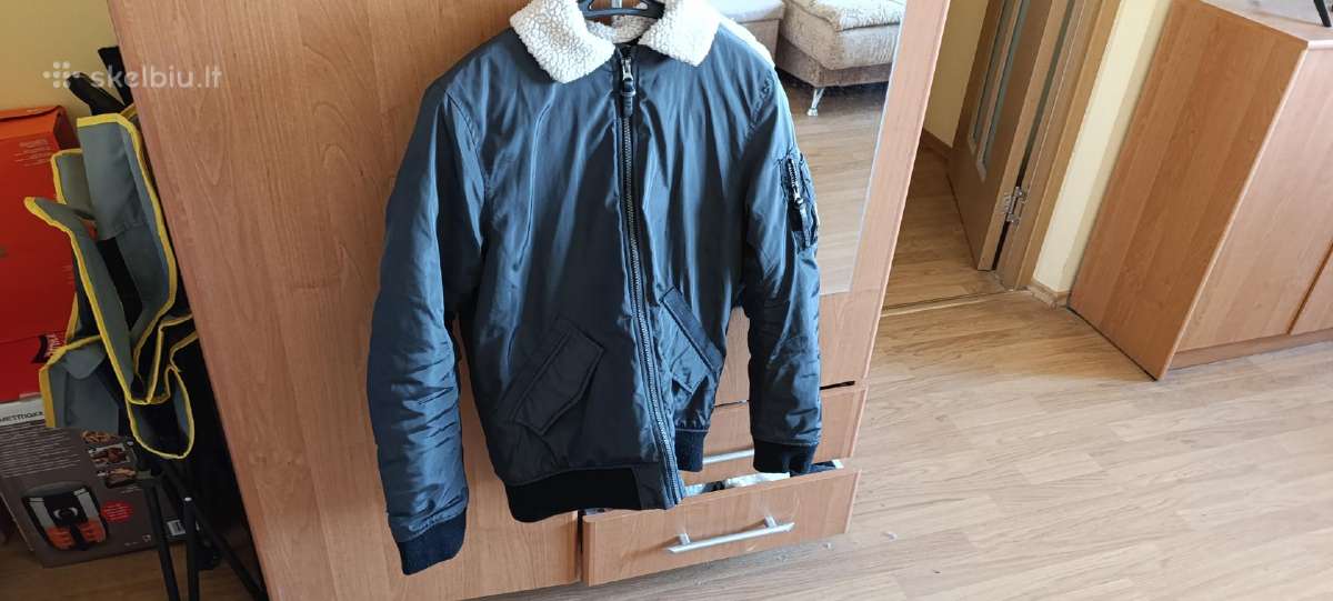 Paaugliška bomber pavasarinė striukė 13-14 metų