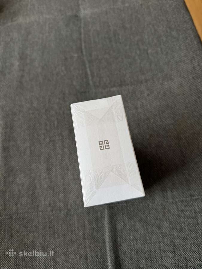 Givenchy pi kvepalai - nuotraukos Nr. 2