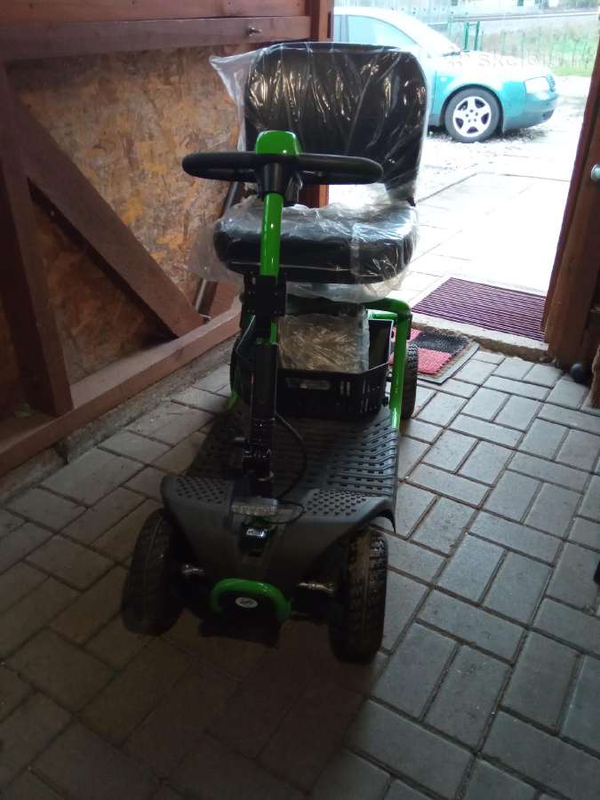 Parduodu nauja skuteris kaina 390€ - nuotraukos Nr. 7
