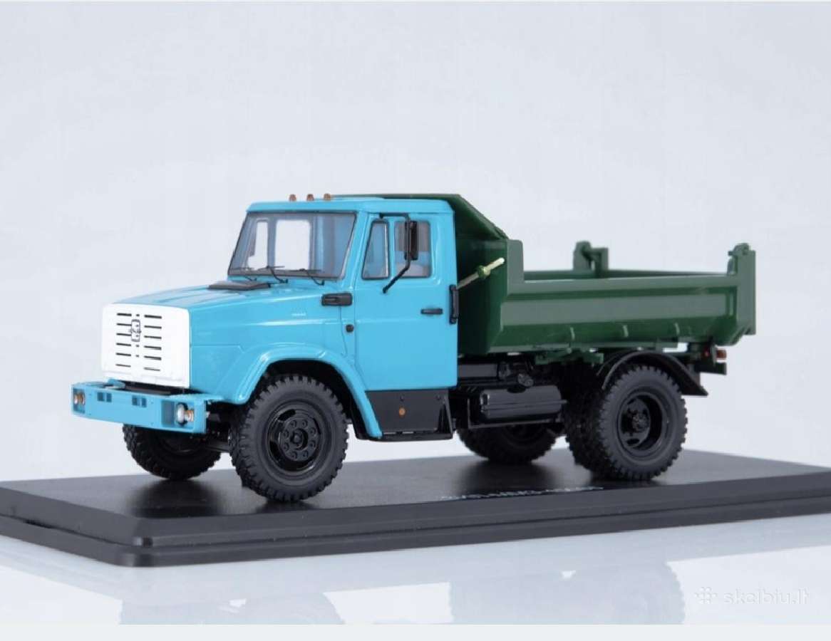 Zil 45085