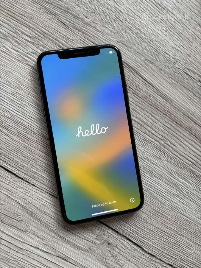 iPhone Xs 64gb