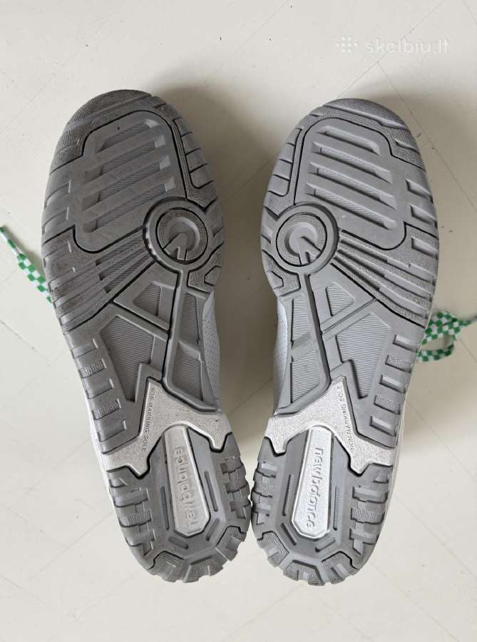 Laisvalaikio bateliai New Balance 550 - nuotraukos Nr. 4
