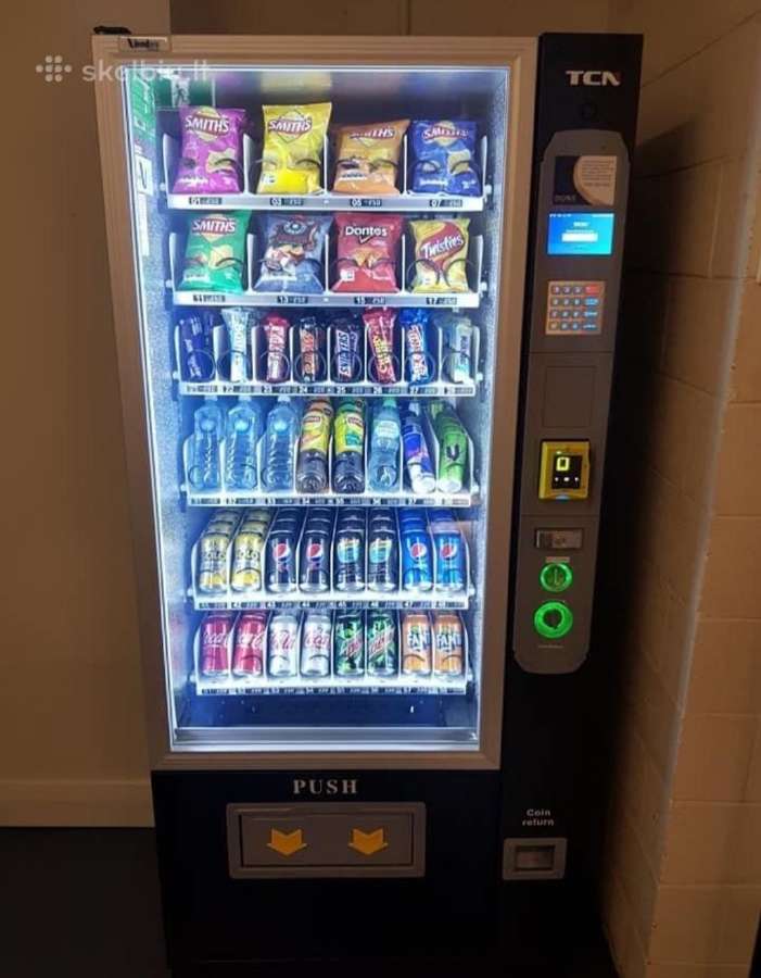 Vending machine / užkandžių aparatas