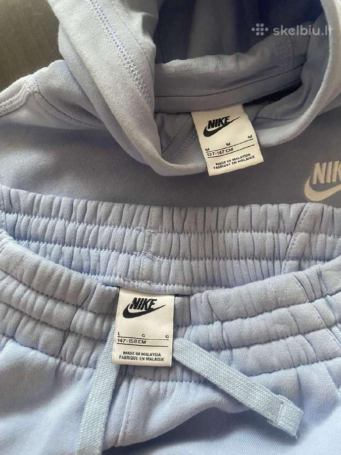 Parduodamas sportinis kostiumas Nike - nuotraukos Nr. 4