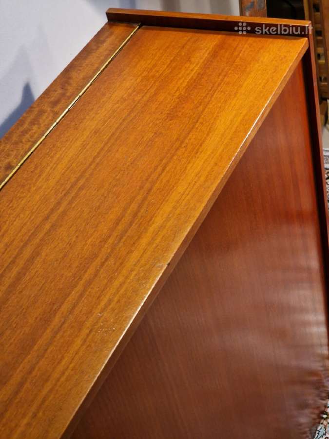 Vintažinė Mid Century tikmedžio patalų dėžė - nuotraukos Nr. 5
