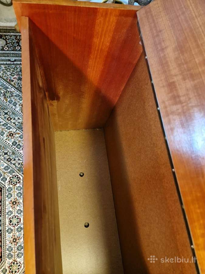 Vintažinė Mid Century tikmedžio patalų dėžė - nuotraukos Nr. 14