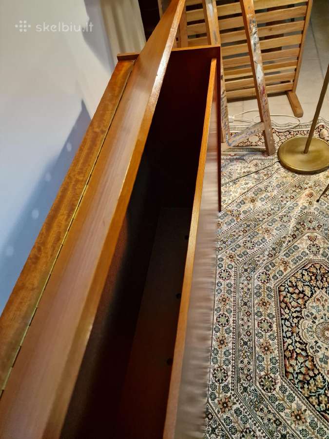 Vintažinė Mid Century tikmedžio patalų dėžė - nuotraukos Nr. 16