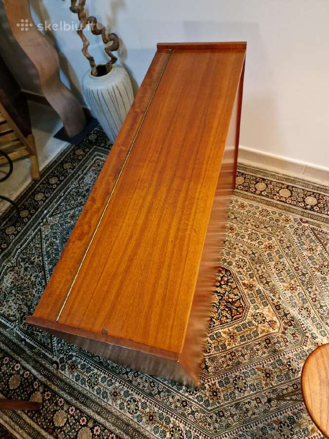 Vintažinė Mid Century tikmedžio patalų dėžė - nuotraukos Nr. 23