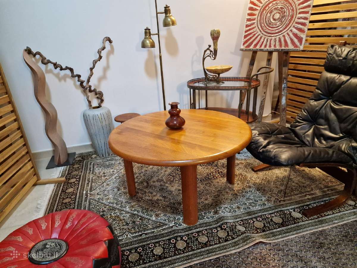 Vintažinis Mid Century tikmedžio masyvo staliukas - nuotraukos Nr. 20