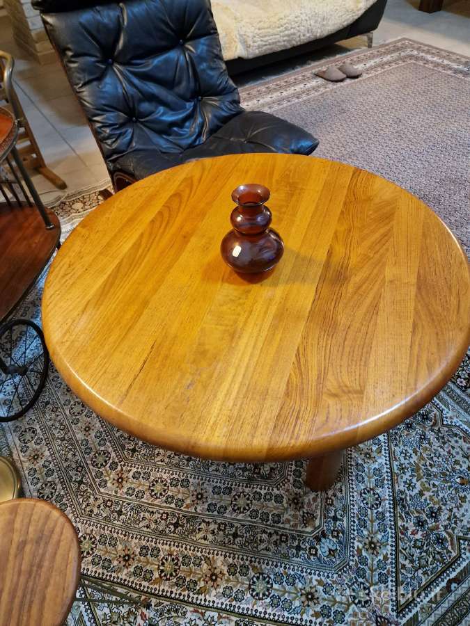 Vintažinis Mid Century tikmedžio masyvo staliukas - nuotraukos Nr. 21