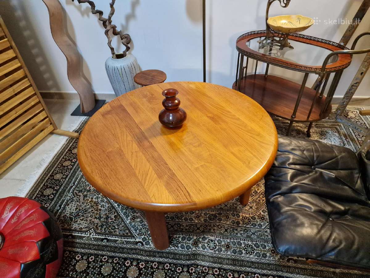 Vintažinis Mid Century tikmedžio masyvo staliukas - nuotraukos Nr. 23