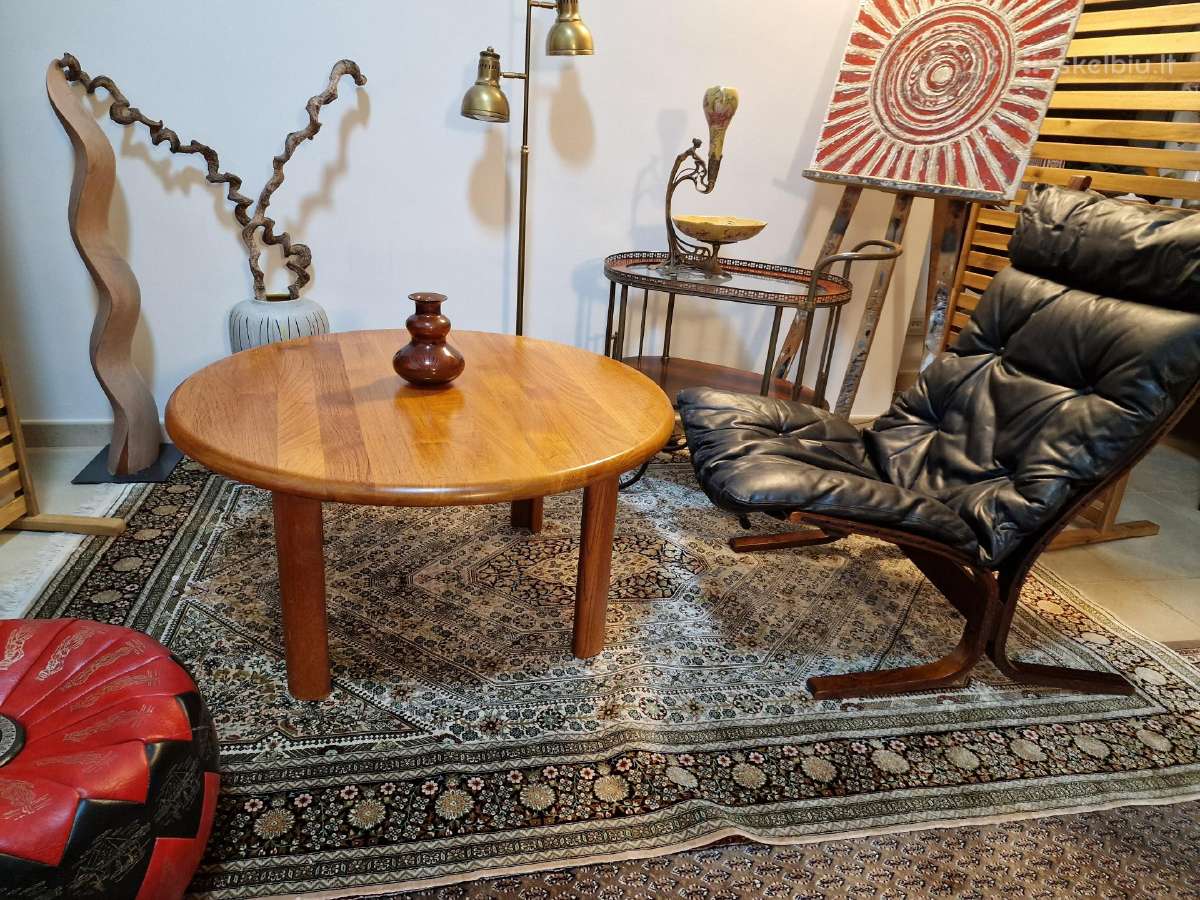 Vintažinis Mid Century tikmedžio masyvo staliukas - nuotraukos Nr. 30