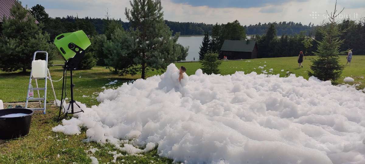 Pripučiami žaidimai, batutai, putų šou, spragėsiai - nuotraukos Nr. 26