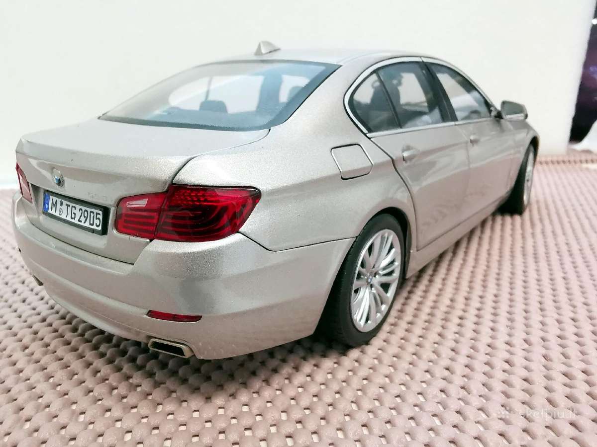 1:18 Bmw (5er) Modeliai - nuotraukos Nr. 22