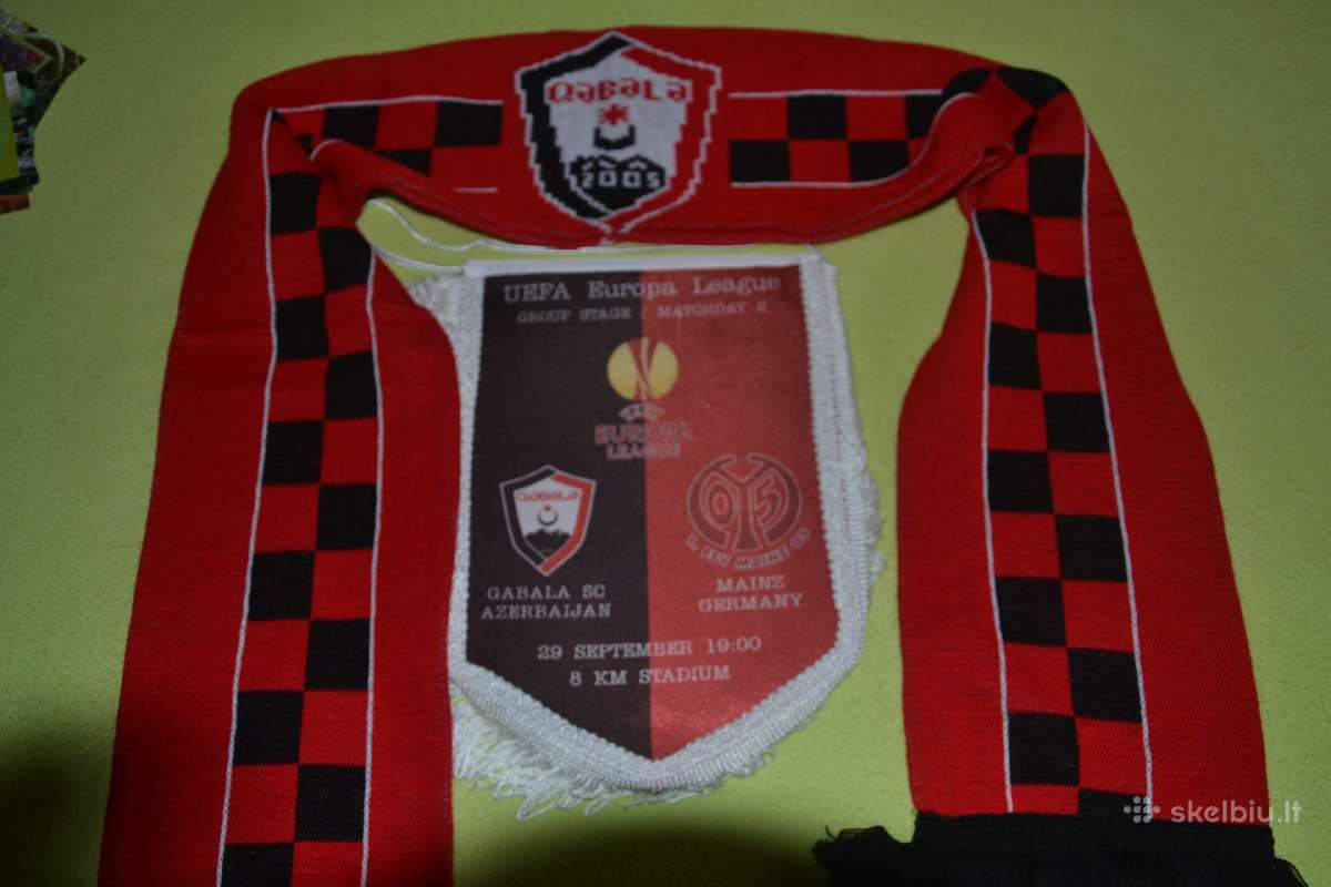 Futbolo atributika