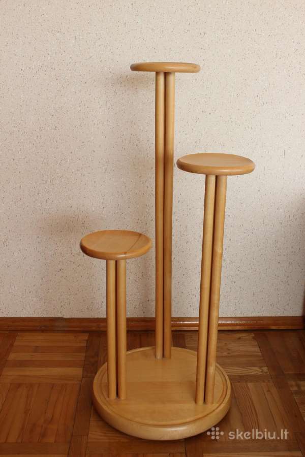 Staliukas gėlėms