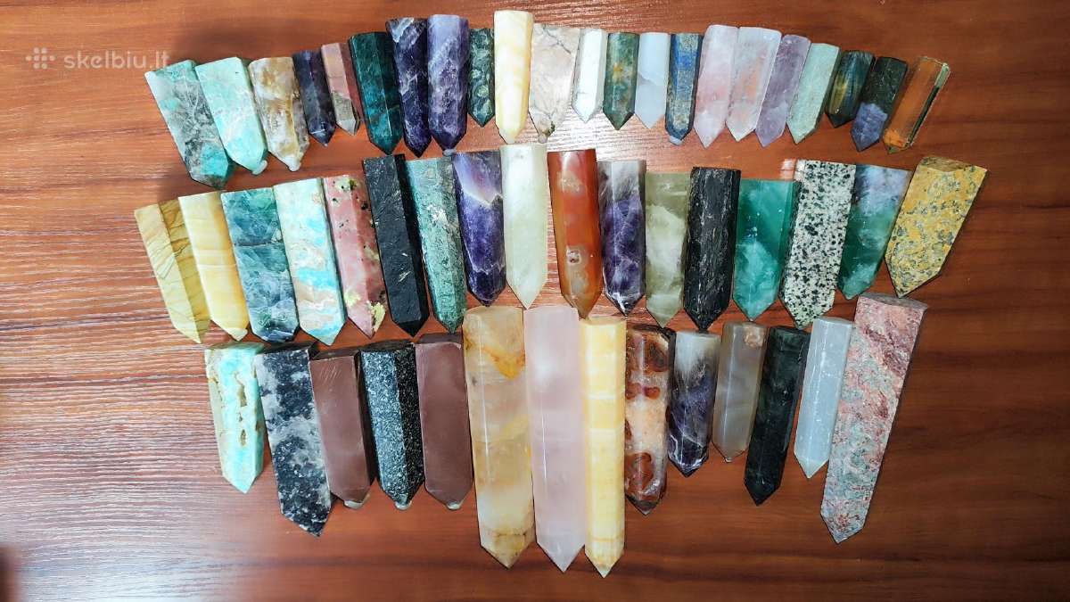 Mineralas kristalas bokštelis dovana
