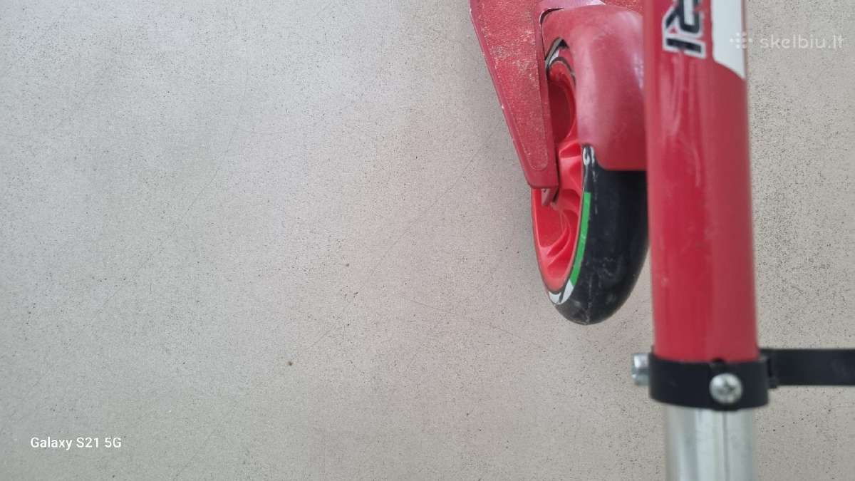 Ferrari Kick-scooter for Kids/ paspirtukas - nuotraukos Nr. 6
