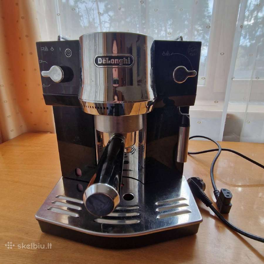 Kavos aparatas Delonghi.