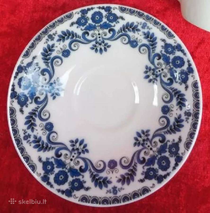 Porcelianinė lėkštė