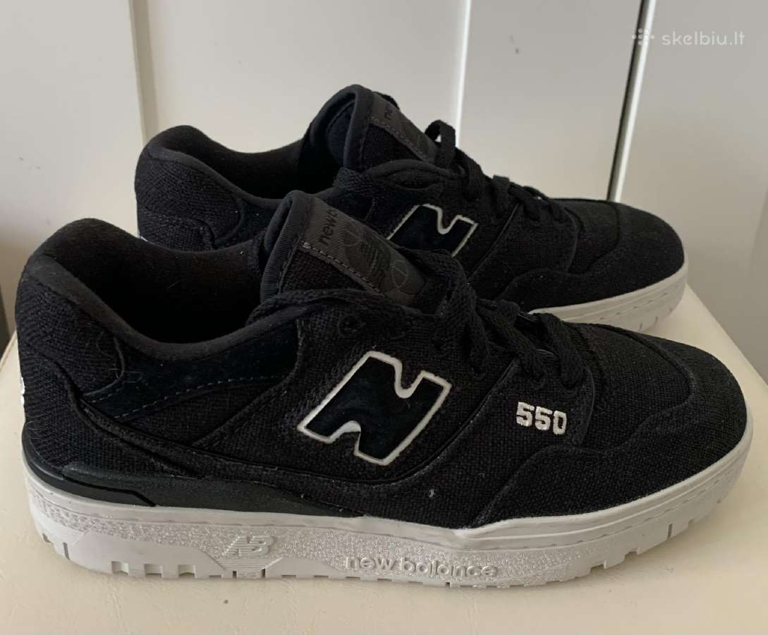 New Balance 550