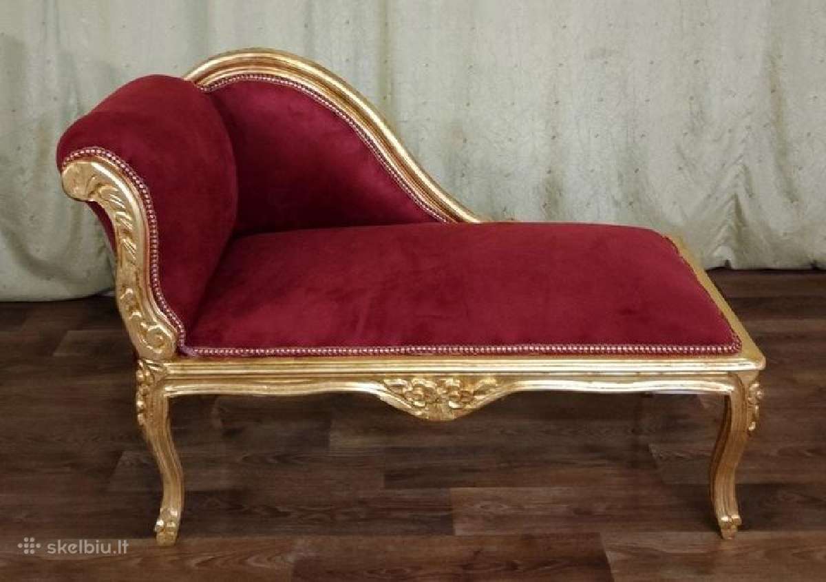 Nauji klasikiniai drožinėti suoliukai ir sofutės