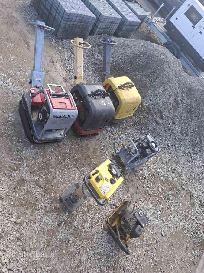 Vibroplokštės Grunto tankintuvu Šokliuko nuoma