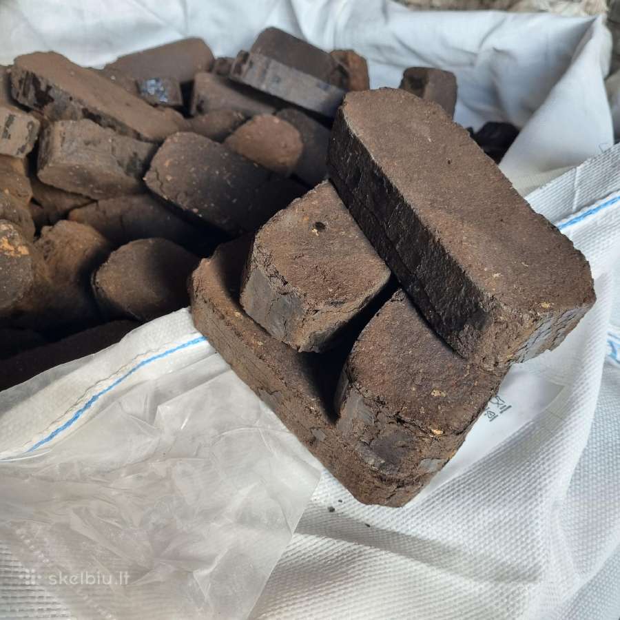Durpių briketai, malkos konteineriuose - nuotraukos Nr. 3