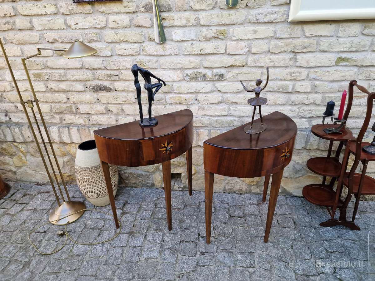 Vintažinės mid century raudonmedžio konsolės - nuotraukos Nr. 5