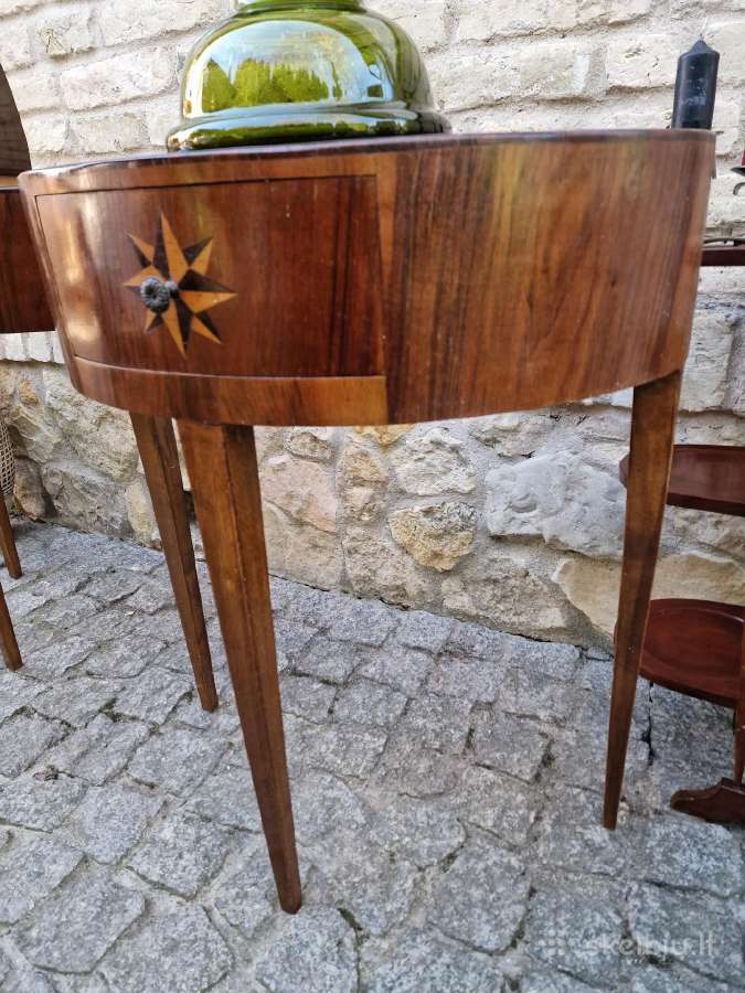 Vintažinės mid century raudonmedžio konsolės - nuotraukos Nr. 23