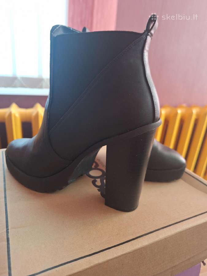 Moteriški batai Asos - nuotraukos Nr. 3