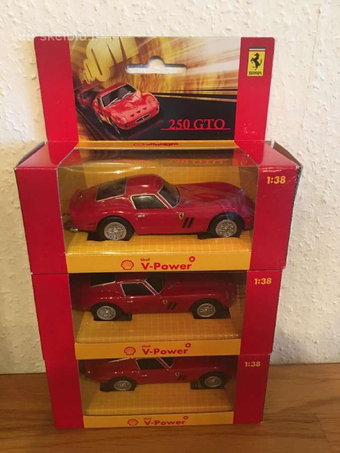 Hot wheels modeliukai ferrari masineles naujos - nuotraukos Nr. 3