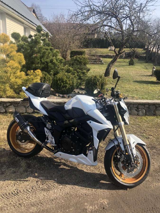 Parduodamas Suzuki gsr 750 - nuotraukos Nr. 2