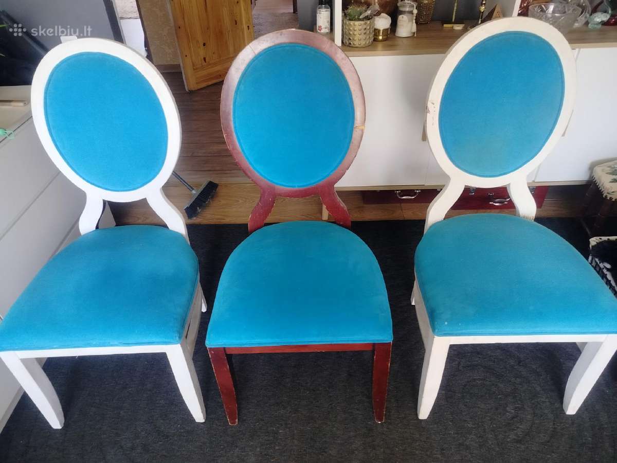 3 Itališkos aksominės kėdės