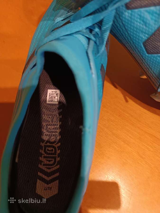 Futbolo bateliai - nuotraukos Nr. 6
