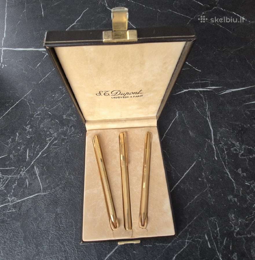 Dupont rašiklių komplektas. Kaina 300 Eur