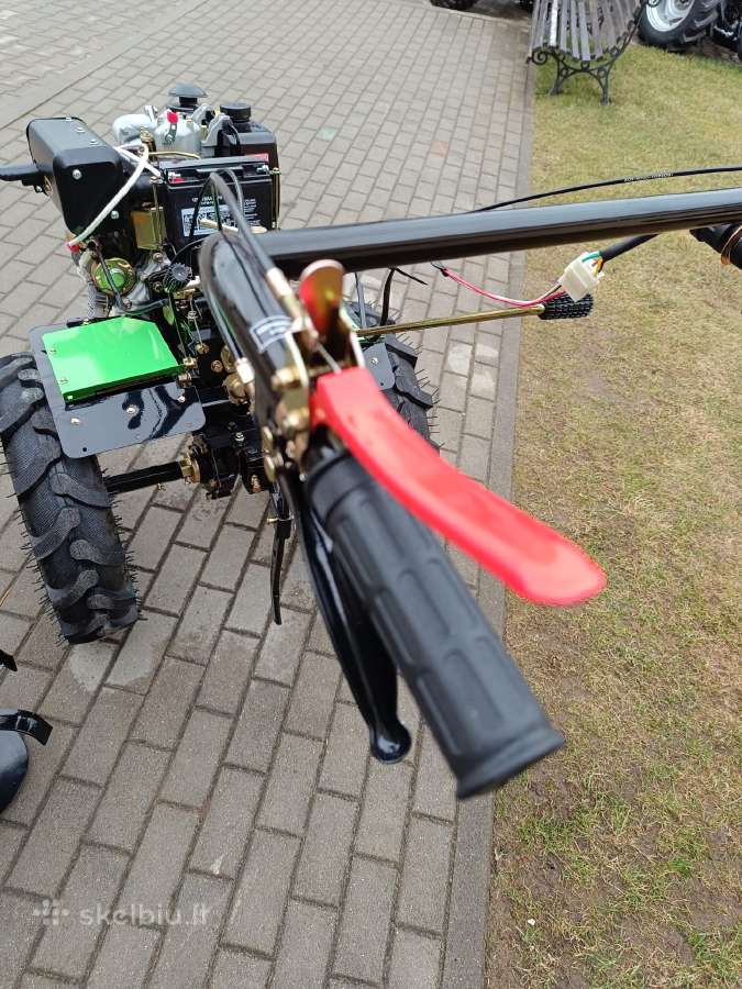 Galingi dyzeliniai motoblokai kultivatoriai - nuotraukos Nr. 11