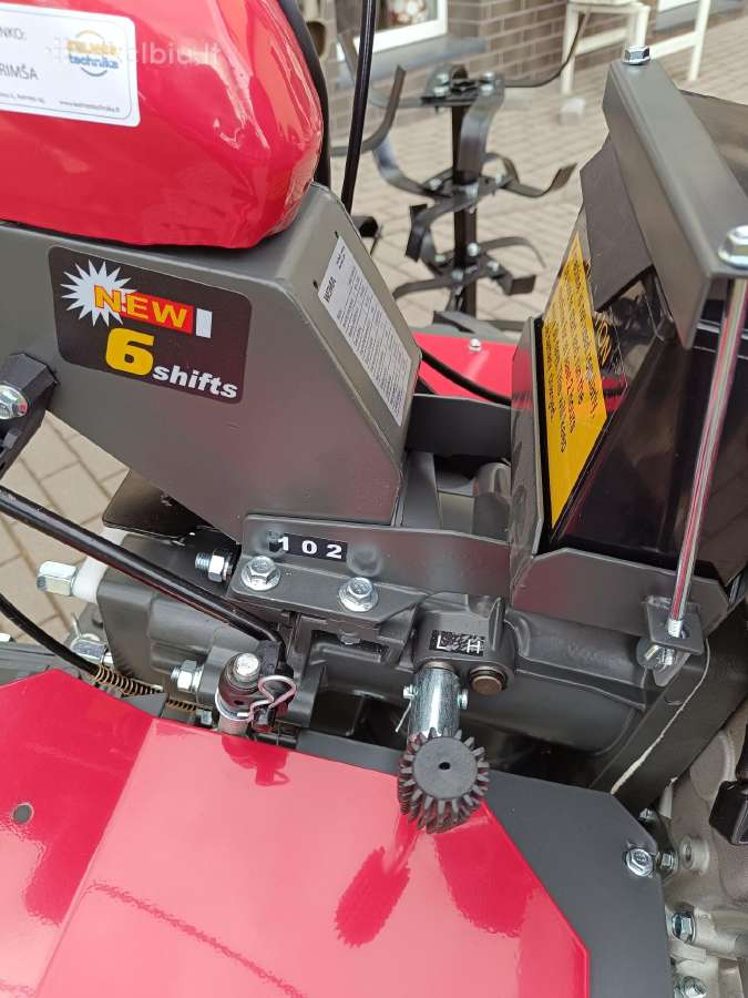 Galingi dyzeliniai motoblokai kultivatoriai - nuotraukos Nr. 34