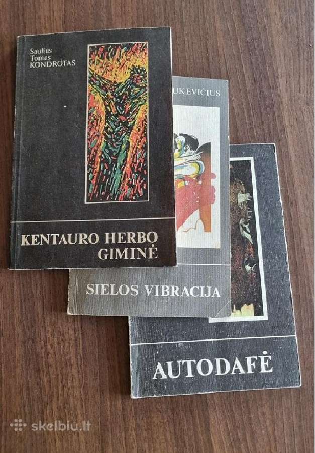 Trys Nemuno bibliotekos knygos - "Autodafė" ir kt.
