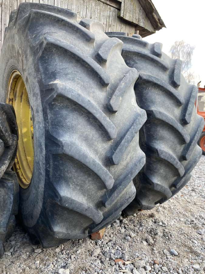 650/85/r38 John Deere 8 serijos ratai su padangom - nuotraukos Nr. 3