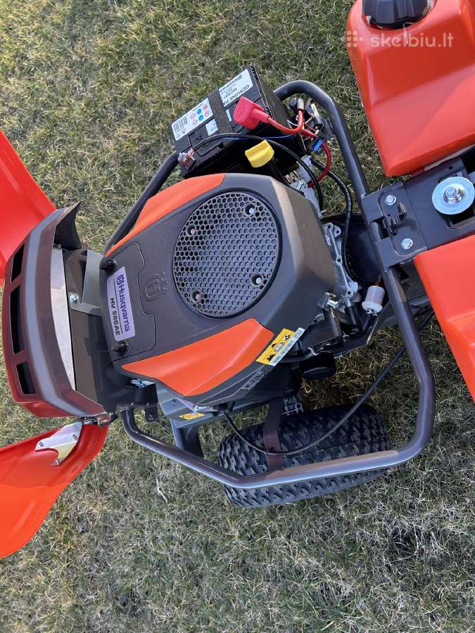 Naujas traktoriukas Husqvarna R214tc 103cm deka - nuotraukos Nr. 2