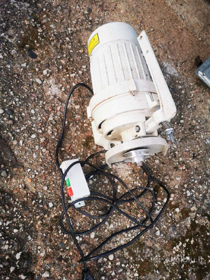 Elektrinis variklis NS 412 ism motor 220v 400w