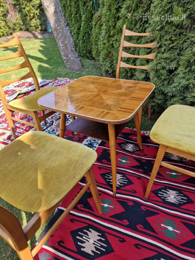 Vintažinis mid century riešutmedž. kavos staliukas - nuotraukos Nr. 15