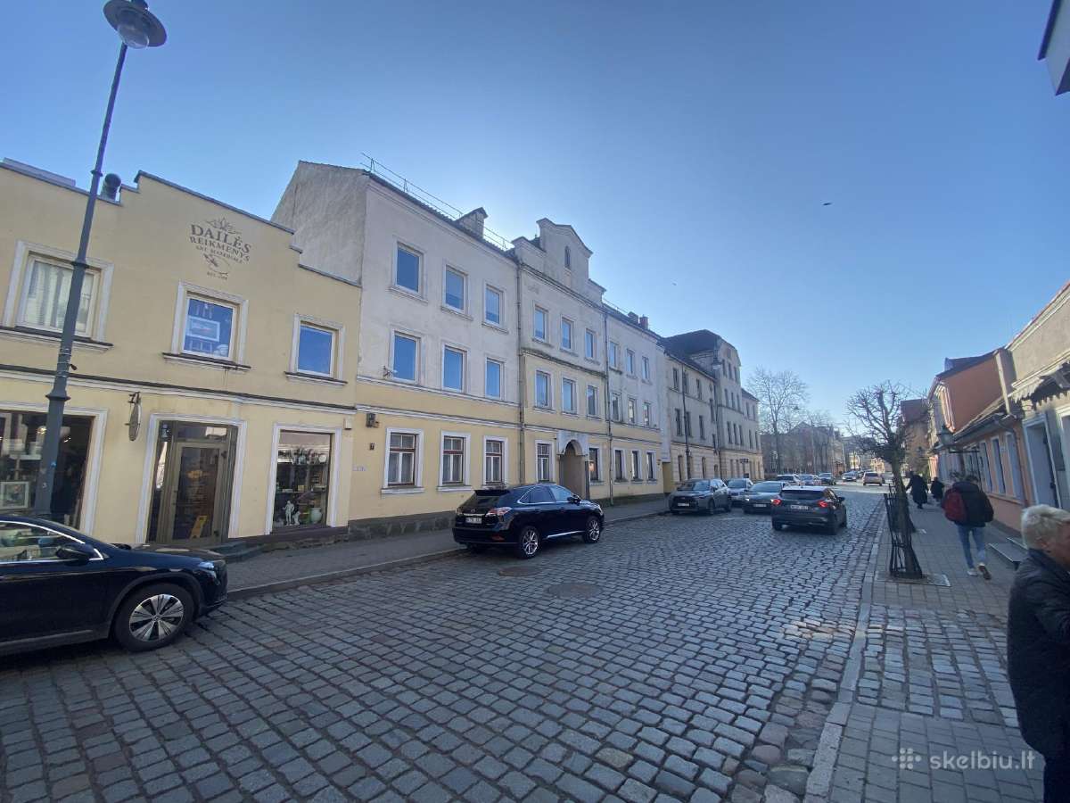 Miesto centre pastato 2; 3 ir 4 aukštai
