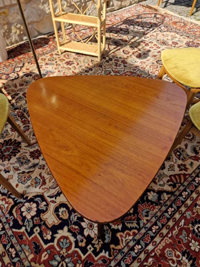 Vintažinis mid century tikmedžio kavos staliukas - nuotraukos Nr. 24