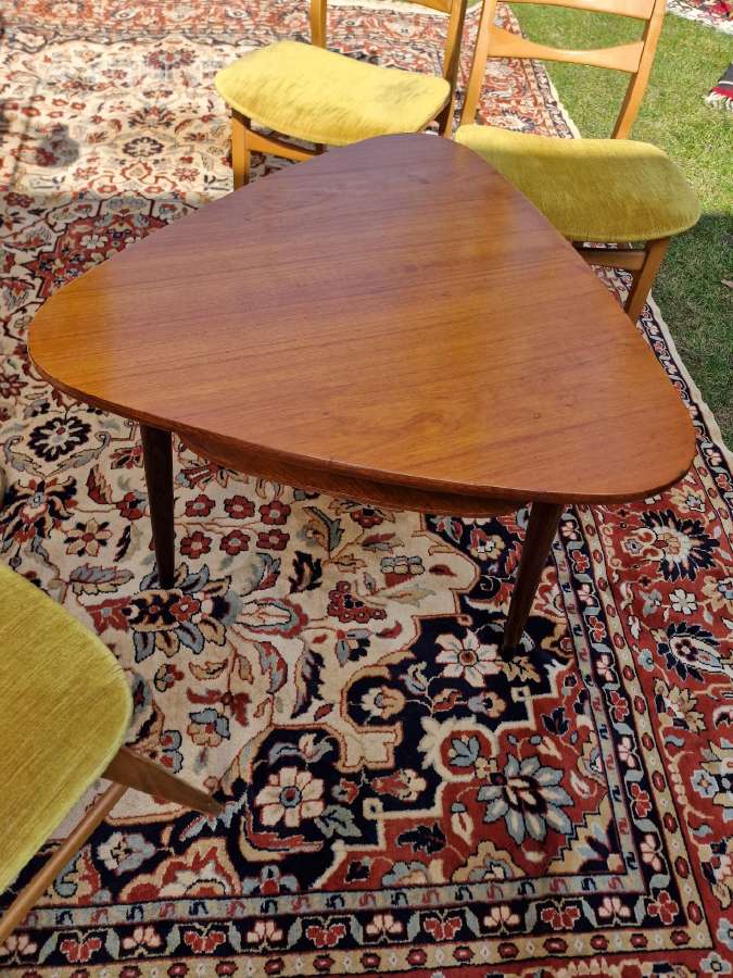 Vintažinis mid century tikmedžio kavos staliukas - nuotraukos Nr. 26