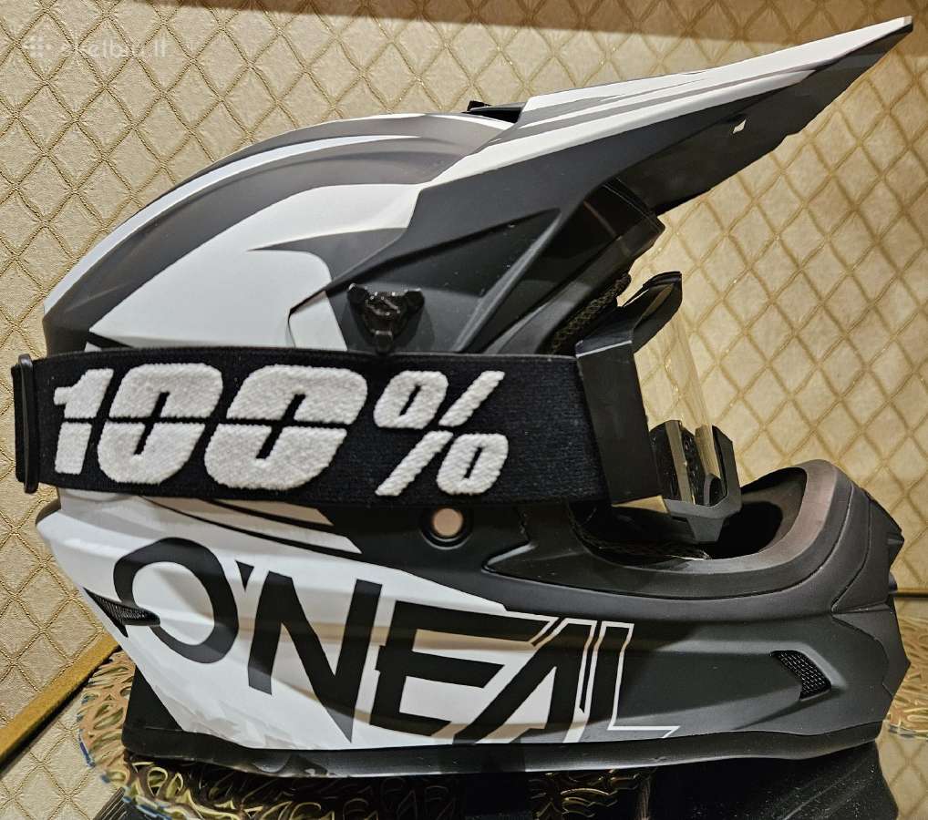Dėvėti ir nauji motokroso šalmai ir akiniai - nuotraukos Nr. 23