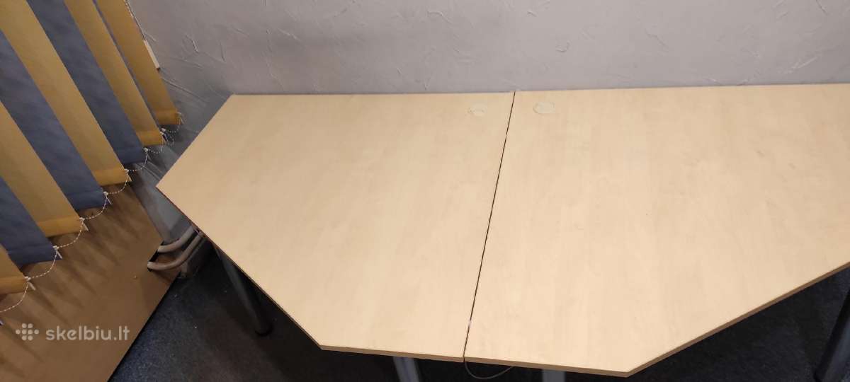 Ofiso stalai mažai erdvei gaminti pagal užsakymą