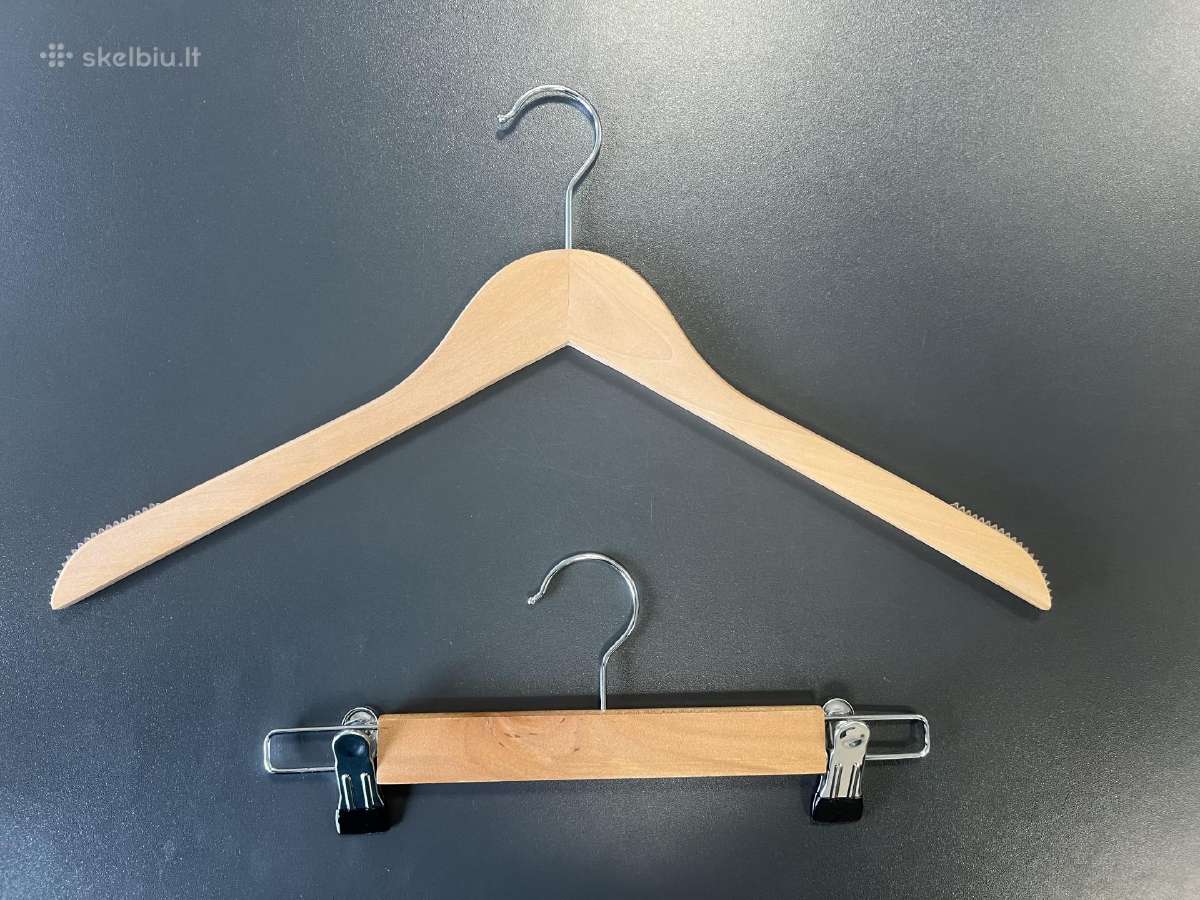 Medinės pakabos